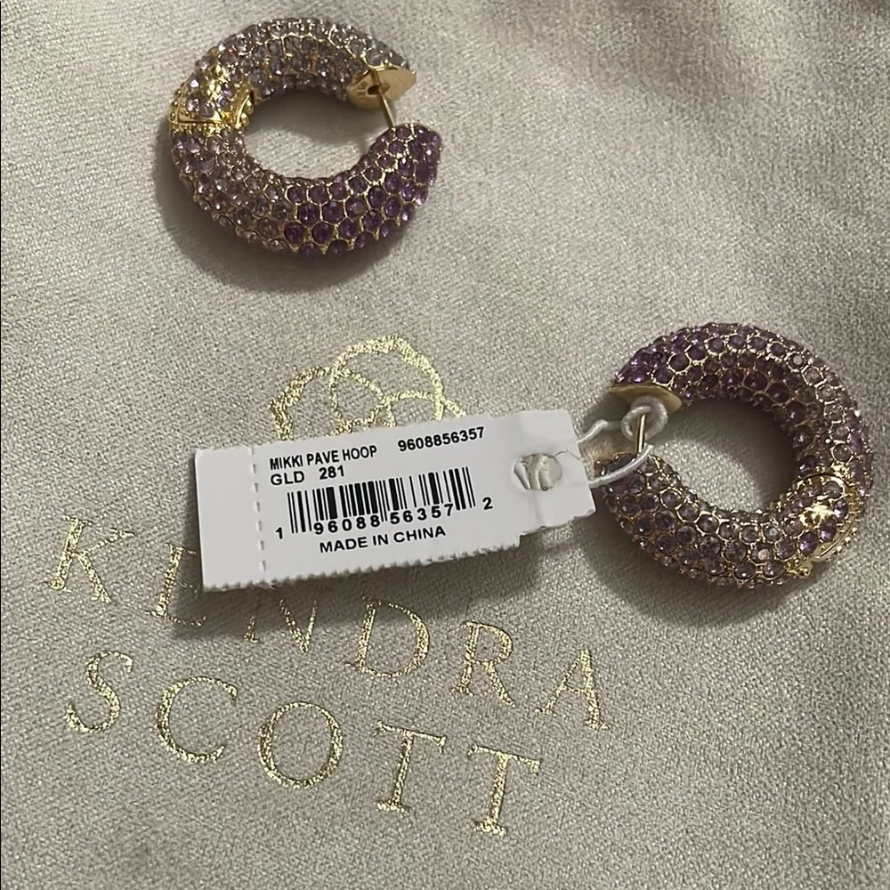 Kendra Scott Mikki Gold Pave Hoop Earrings in Purple Mauve - Picture 2 of 14